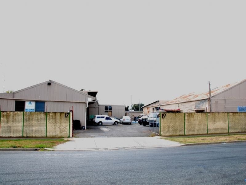 17-21 Mariem Street, Shepparton VIC 3630