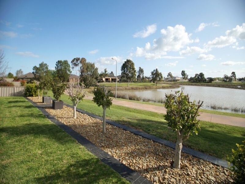 239 Waranga Drive, Kialla VIC 3631
