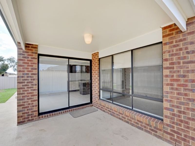 2 Yellowgum Drive, Kialla VIC 3631