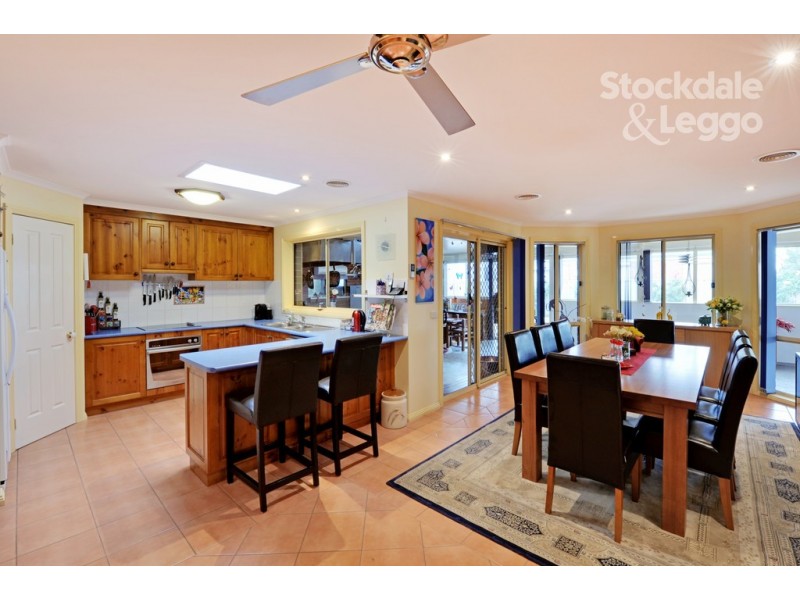 6 Holstein Court, Shepparton VIC 3630