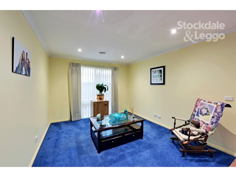 6 Holstein Court, Shepparton VIC 3630