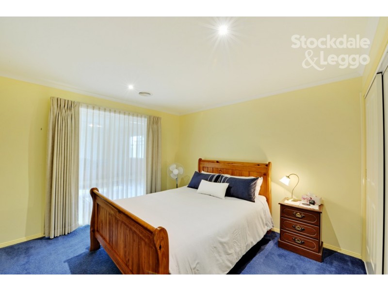 6 Holstein Court, Shepparton VIC 3630