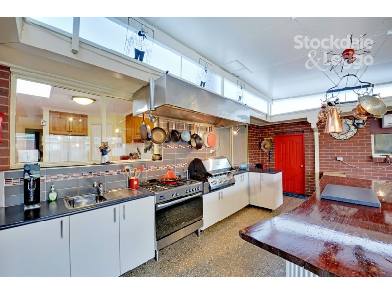 6 Holstein Court, Shepparton VIC 3630