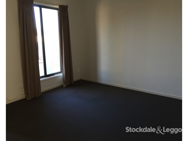 17 Hummingbird Place, Shepparton VIC 3630