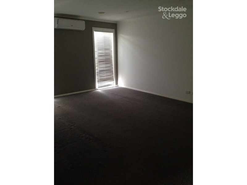 8 Lenne Street, Mooroopna VIC 3629