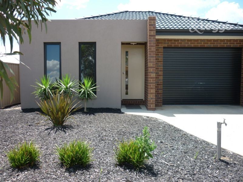 33 Taig Avenue, Kialla VIC 3631