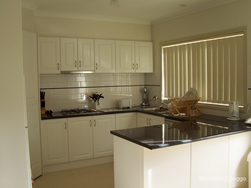 2 / 16 Beckham Street, Shepparton VIC 3630