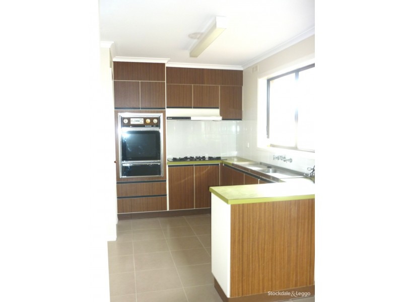 8 Raftery Road, Kialla VIC 3631