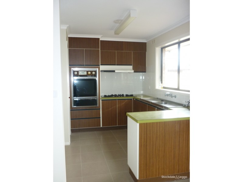 8 Raftery Road, Kialla VIC 3631