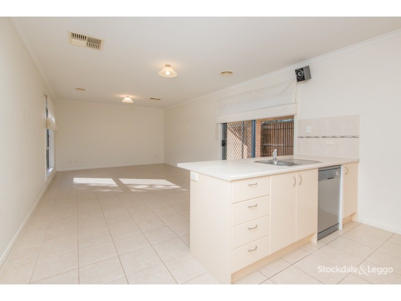 1 Curlew Place, Shepparton VIC 3630