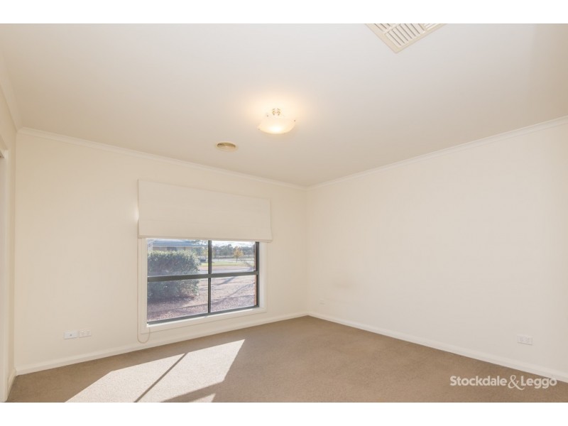 1 Curlew Place, Shepparton VIC 3630