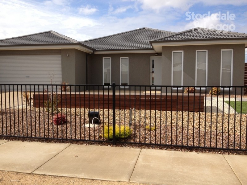 40 Canterbury Avenue, Shepparton VIC 3630