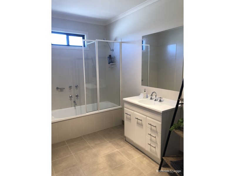 14 Strauss Ave, Shepparton VIC 3630