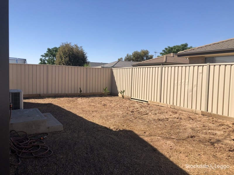 14 Strauss Ave, Shepparton VIC 3630