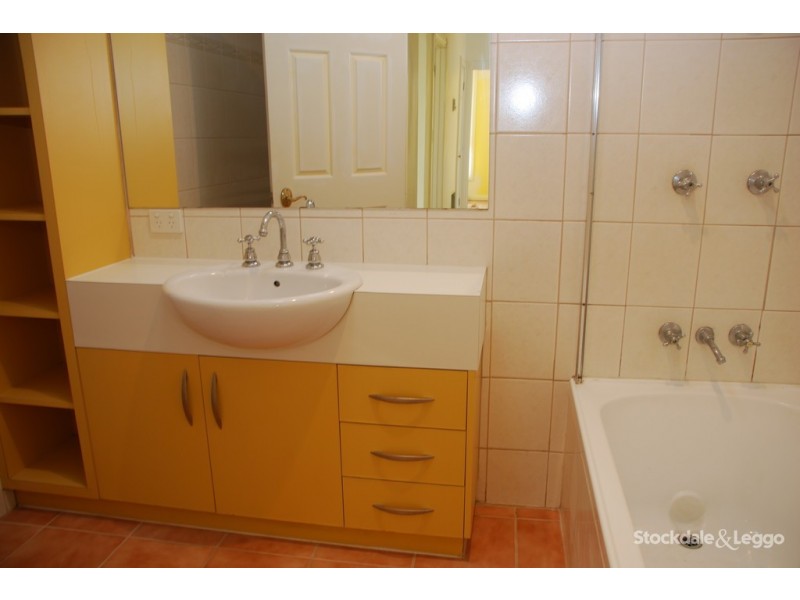 1 / 2 Quamby Court, Shepparton VIC 3630