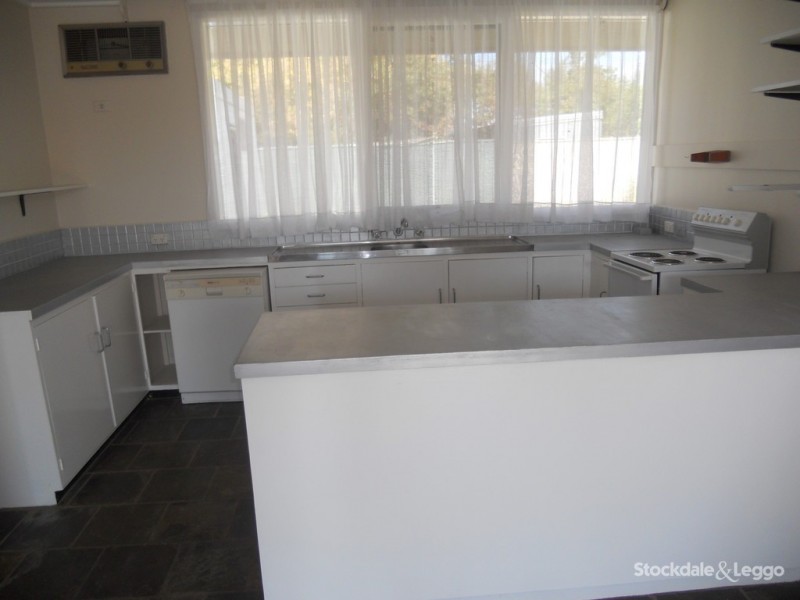 158 Balaclava Road, Shepparton VIC 3630