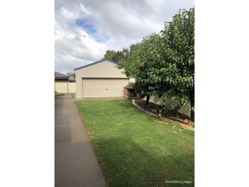 1 Bulloo Place, Kialla VIC 3631
