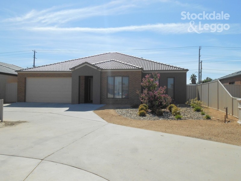 13 Hummingbird Place, Shepparton VIC 3630
