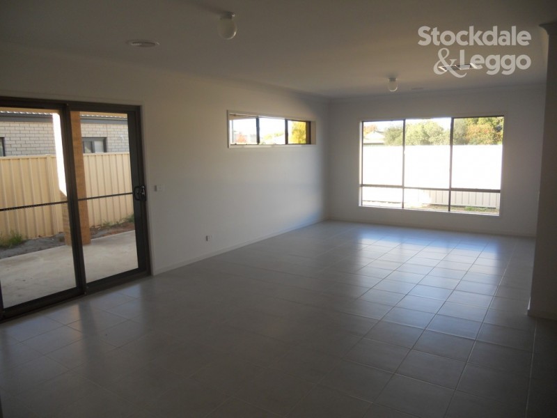 13 Hummingbird Place, Shepparton VIC 3630