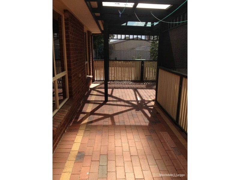 27 Sunvalley Drive, Shepparton VIC 3630