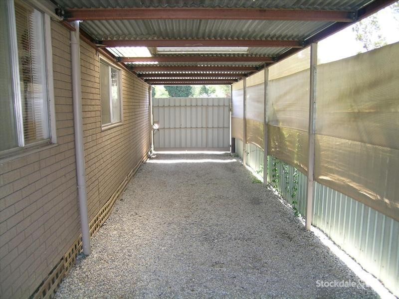 5 Lenne Street, Mooroopna VIC 3629