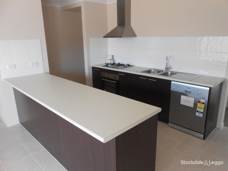 1 Tea Tree Place, Kialla VIC 3631