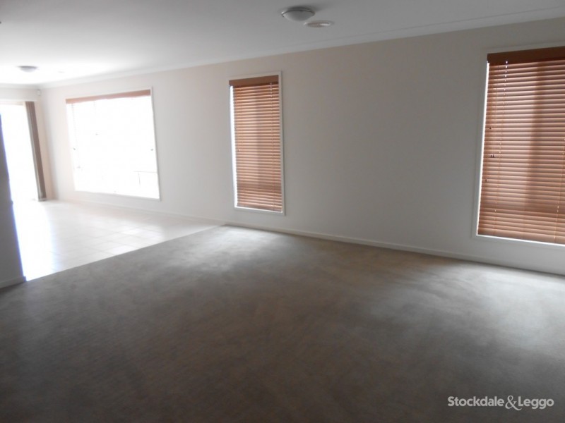 1 Tea Tree Place, Kialla VIC 3631