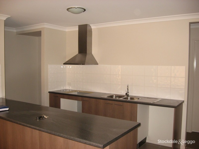 12 Emperor Road, Kialla VIC 3631