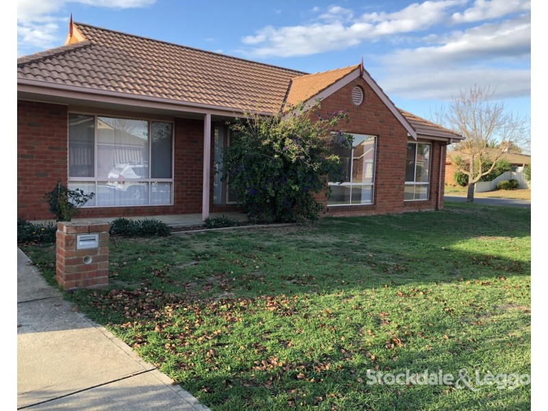 1/17 Helmer Street, Mooroopna VIC 3629