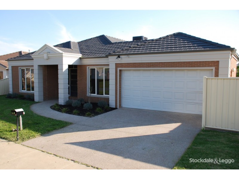 4 Rocklands Cres, Kialla VIC 3631
