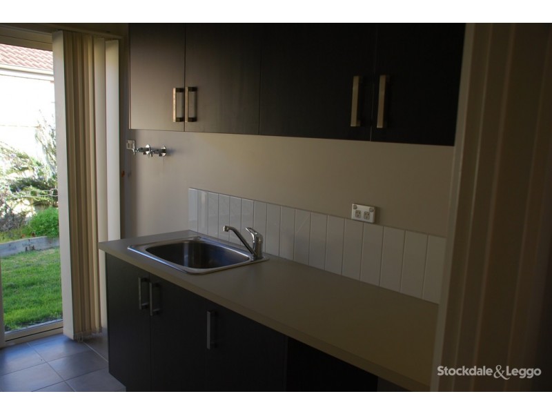 4 Rocklands Cres, Kialla VIC 3631