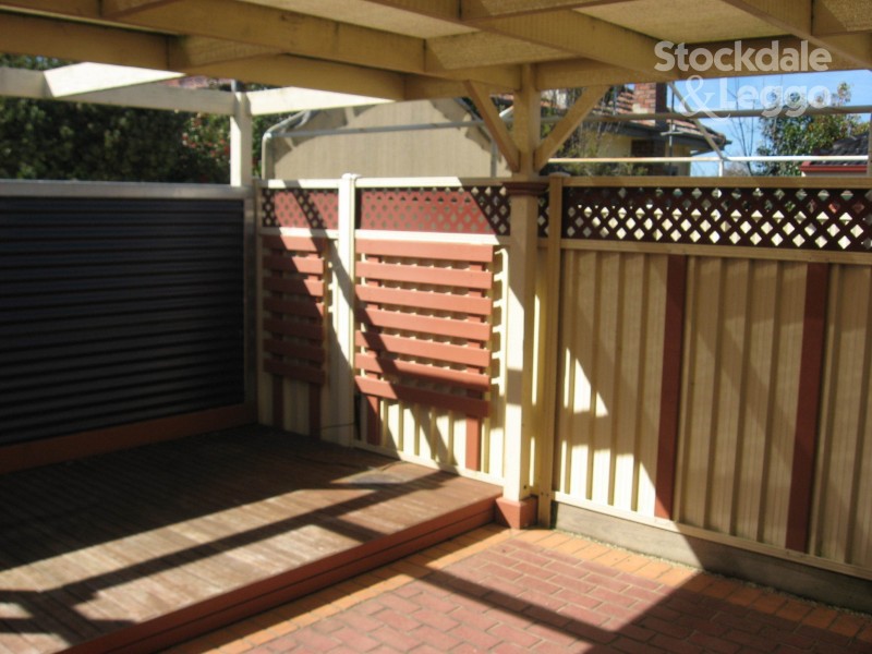 2 / 14 Barker Avenue, Shepparton VIC 3630