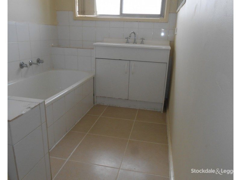 62 Olympic Ave, Shepparton VIC 3630