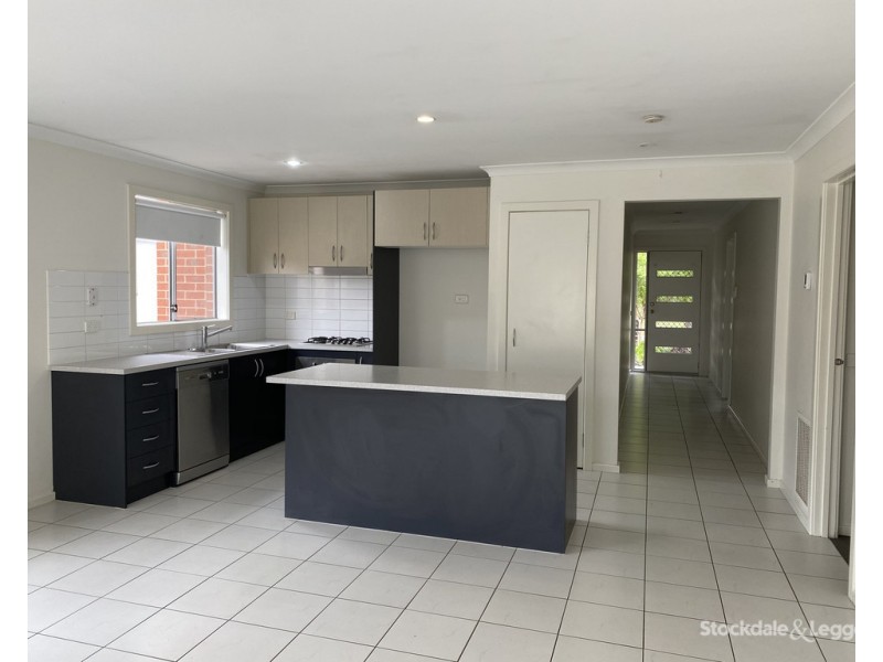 4 Kosciuszko Crescent, Shepparton VIC 3630