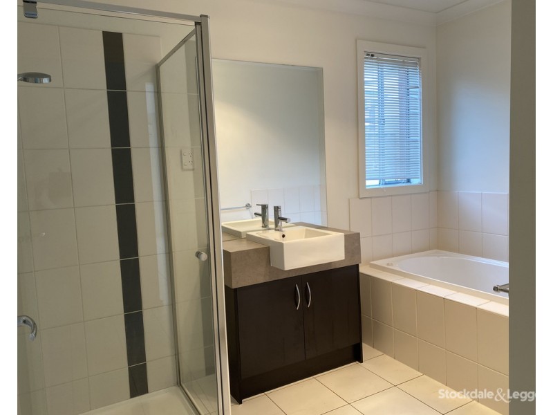 4 Kosciuszko Crescent, Shepparton VIC 3630