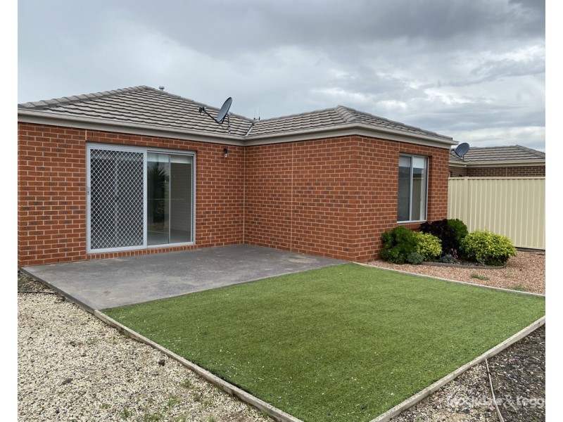 4 Kosciuszko Crescent, Shepparton VIC 3630