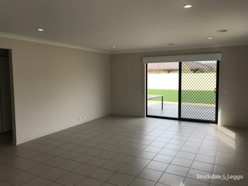 33 Grampians Parade, Shepparton VIC 3630