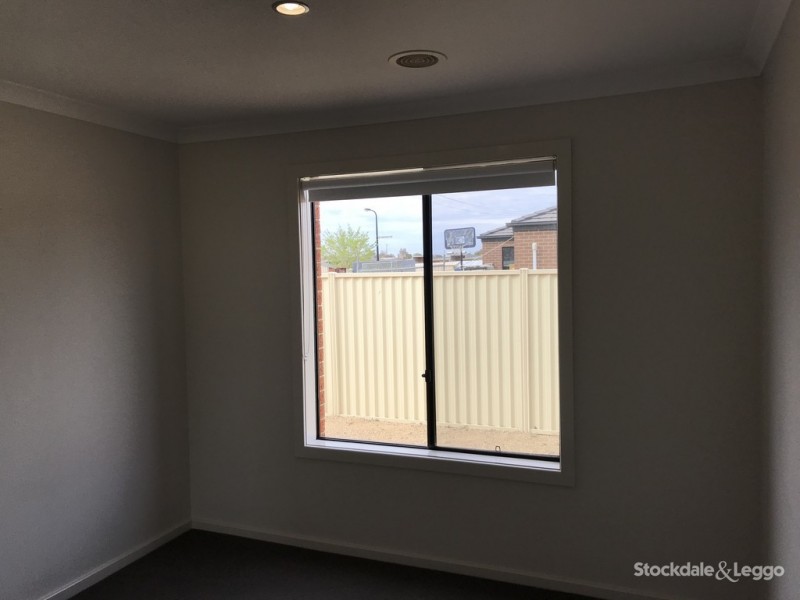 33 Grampians Parade, Shepparton VIC 3630