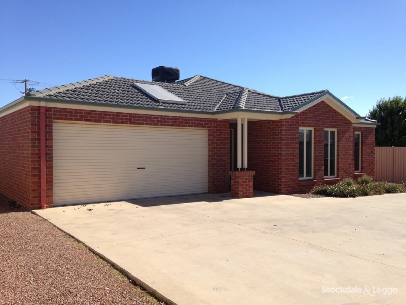 27 Melrose Circuit, Shepparton VIC 3630