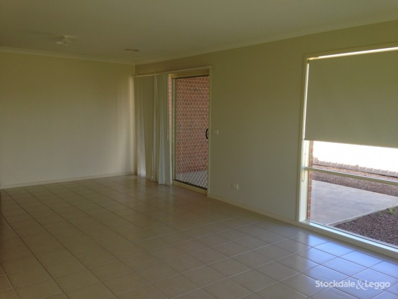 27 Melrose Circuit, Shepparton VIC 3630