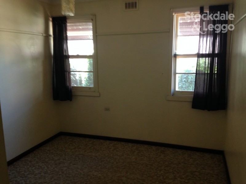 27 Dunrobin Street, Shepparton VIC 3630