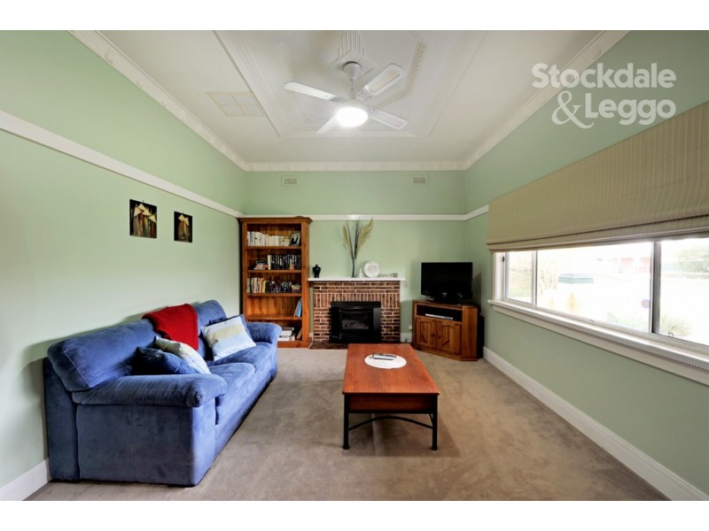27 Maude Street, Shepparton VIC 3630