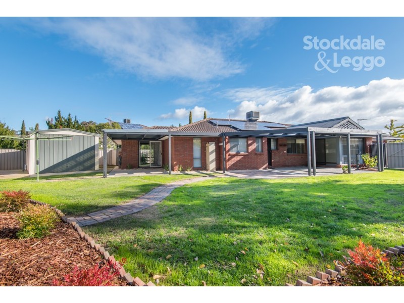17 Gordon Drive, Kialla VIC 3631