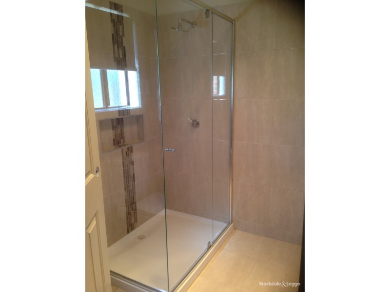 13 Lake View Place, Mooroopna VIC 3629