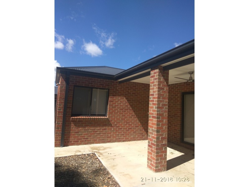 13 Lake View Place, Mooroopna VIC 3629