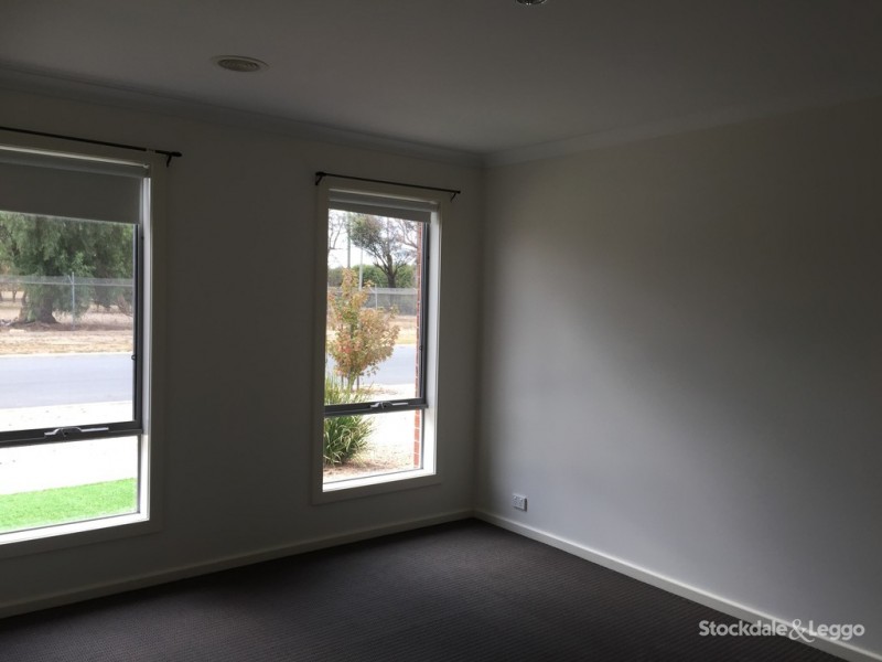 5 Warrumbungle Drive, Shepparton VIC 3630