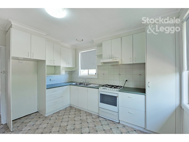 21 Cameron Avenue, Shepparton VIC 3630