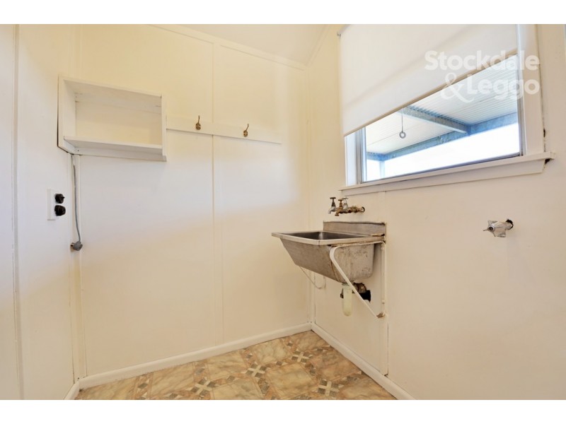 21 Cameron Avenue, Shepparton VIC 3630