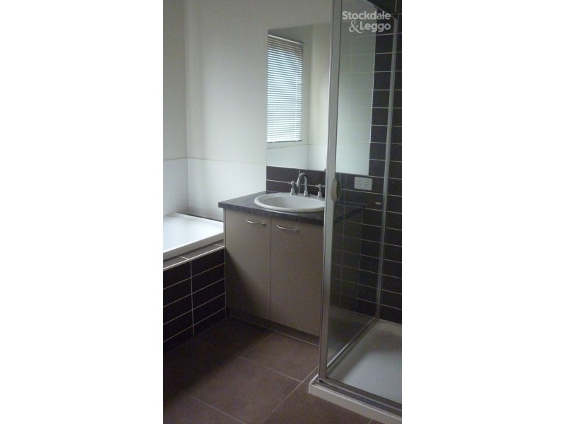 23 Taig Avenue, Kialla VIC 3631