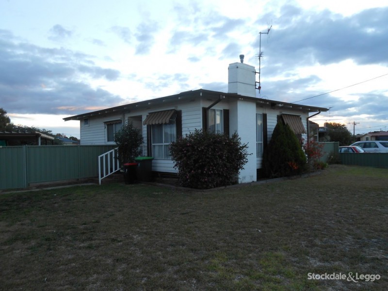 52 Malcolm Crescent, Shepparton VIC 3630